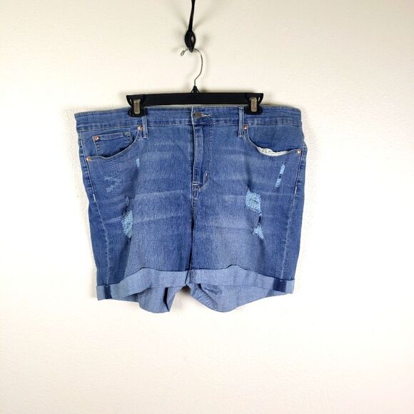Women's Signature Levi Strauss Distressed Rolled Cuff Denim Shorts Size 18W - Picture 1 of 9